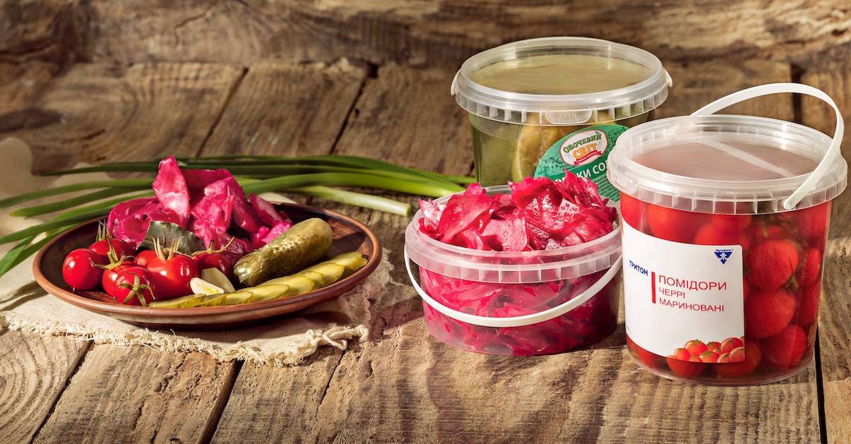 PP trauki ar vākiem - polypropylene containers with lids
